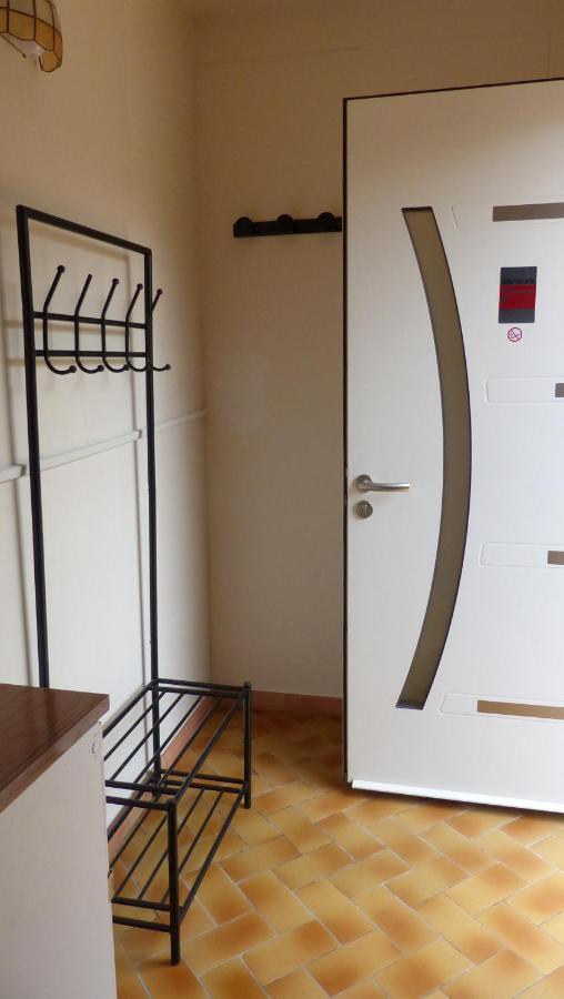 Stade Aime Giral Apartamento